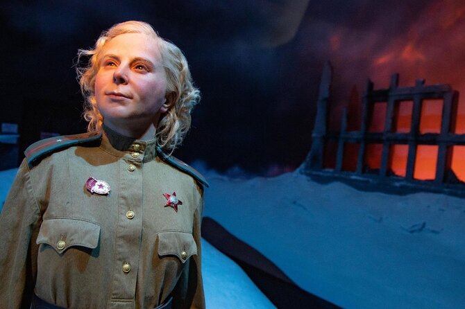 Skip the Line: Dangerous Skies WWII Exhibition - Omaka Aviation Heritage Centre - Weta Workshop’s mannequins bring scale to the scenes