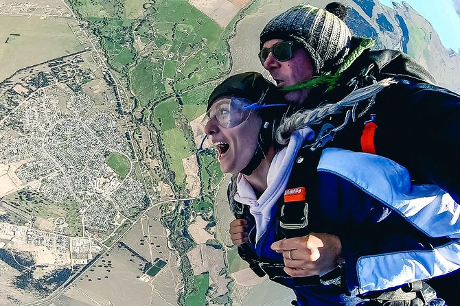 Skydive Mt. Cook - 70+ Seconds of Freefall from 16,500ft - Reading the South Island from the sky