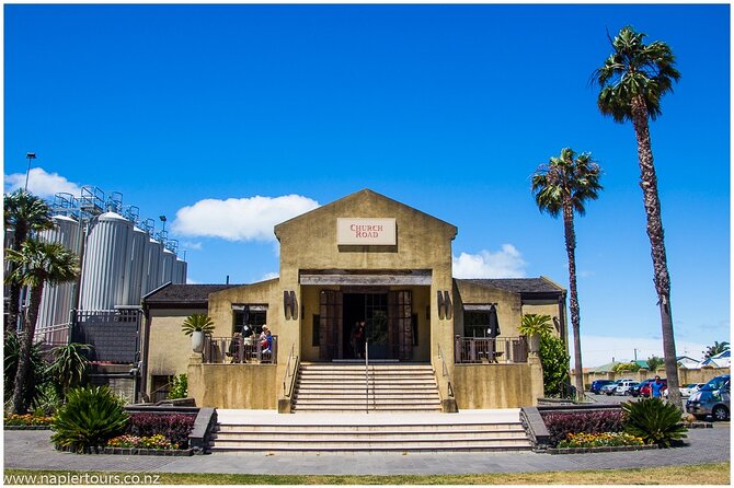 Small Group - Half-Day Hawke's Bay Winery Tour - Key points before you book