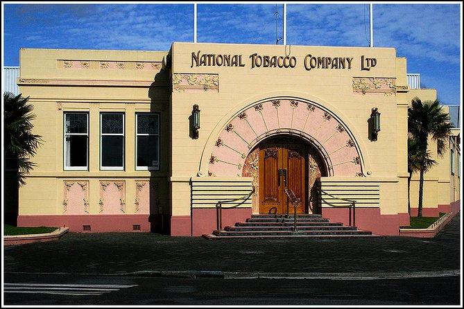 Small group - Napier City & Art Deco Tour, 2 hours - Key points at a glance