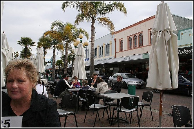 Small group - Napier City & Art Deco Tour, 2 hours - Why Napier’s Art Deco needs an earthquake story
