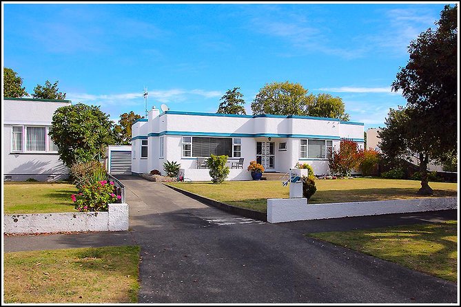 Small group - Napier City & Art Deco Tour, 2 hours - Hilltop views put the city in context