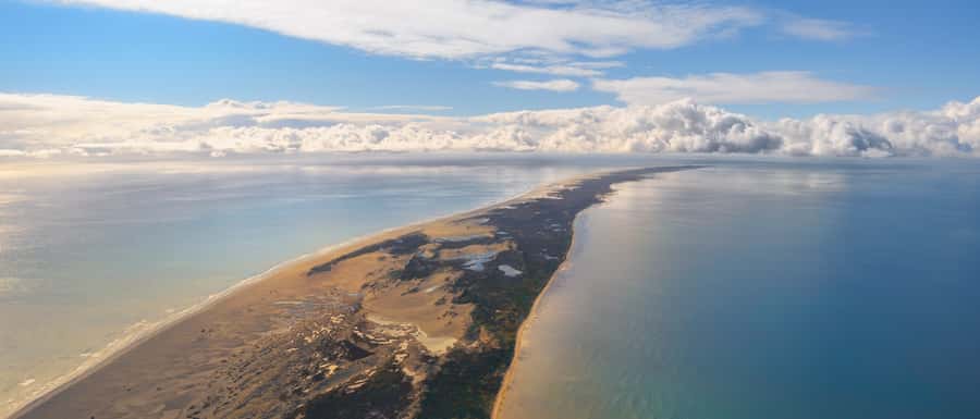 Takaka: Farewell Spit/Abel Tasman Scenic Flight - Key points at a glance