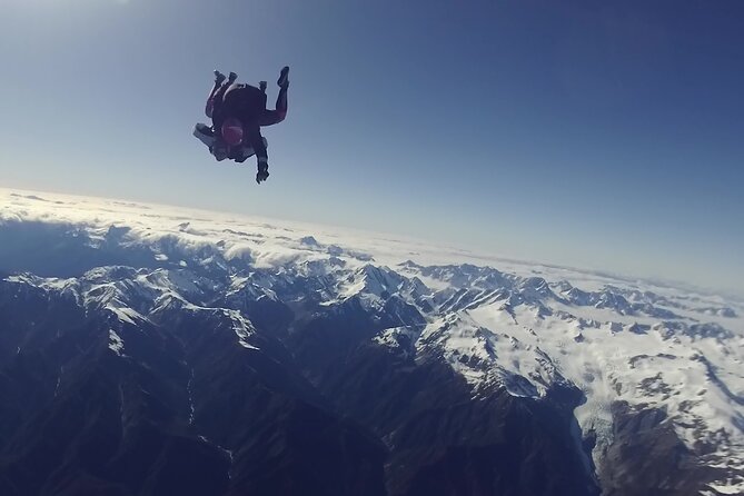 Tandem Skydive 10,000ft from Franz Josef - Weather is the real planning issue
