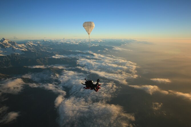 Tandem Skydive 13,000ft from Franz Josef - The 13,000-foot view and the freefall