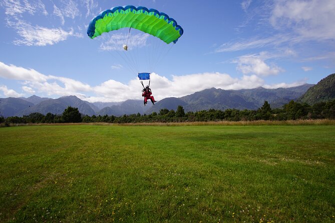 Tandem Skydive 16,500ft from Franz Josef - Is $341.08 a fair price?