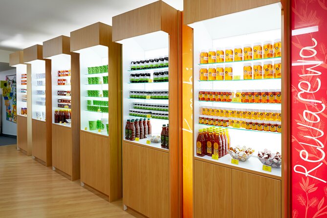 Taste Hawke's Bay - A Sweet treat food Tour - Birdwoods Gallery gives the sugar rush a breather