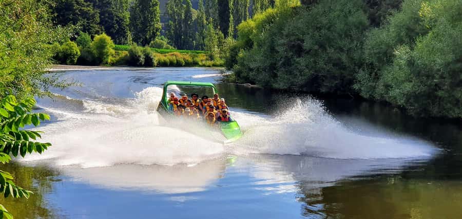 Taumarunui: Railcart and Jetboat Adventure with lunch - Why the guides matter