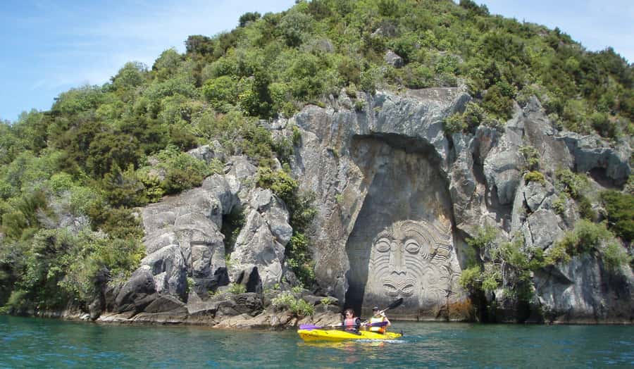 Taupo: Maori Rock Carvings Kayaking Tour - Key points to know before you book