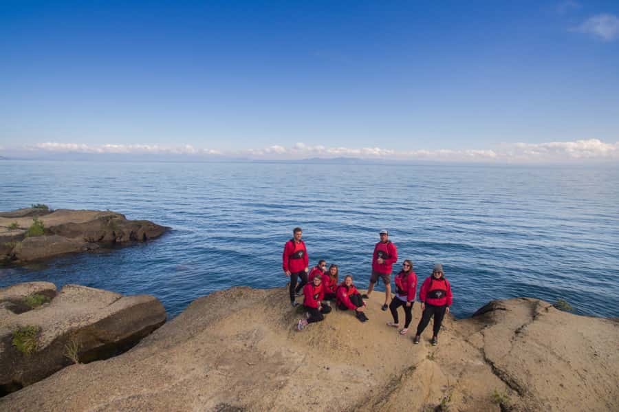 Taupo: Maori Rock Carvings Kayaking Tour - Getting across clear water to the Māori carvings