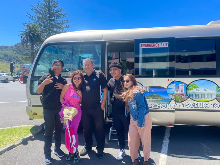 Tauranga City & Scenic Sightseeing 2-hour Local Tour - Starting at the port and finding the right bus
