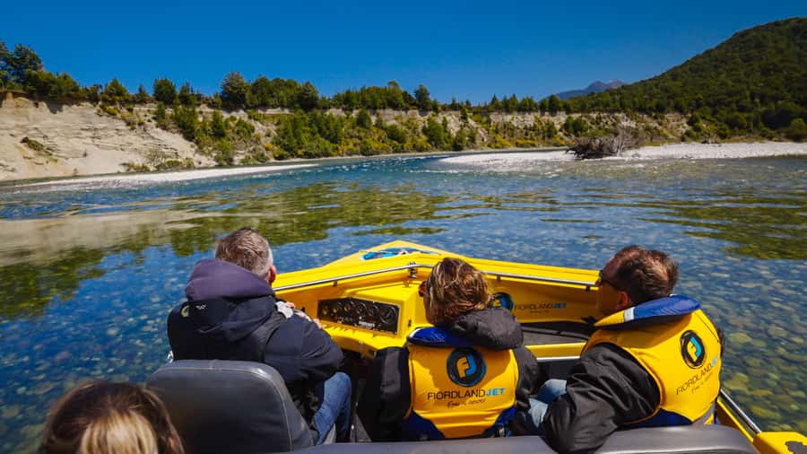 Te Anau: River Jet Boat and Bike Ride Tour with Local Guide - A 15-minute walk in Fiordland National Park