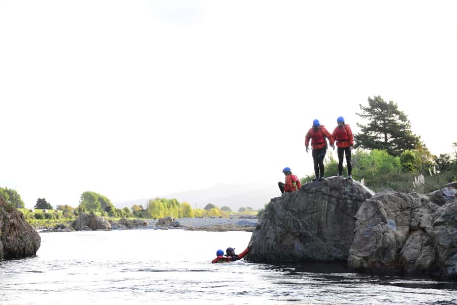 Te Awa Kairangi Grade 2 Scenic Rafting Tour - What the two-hour route feels like