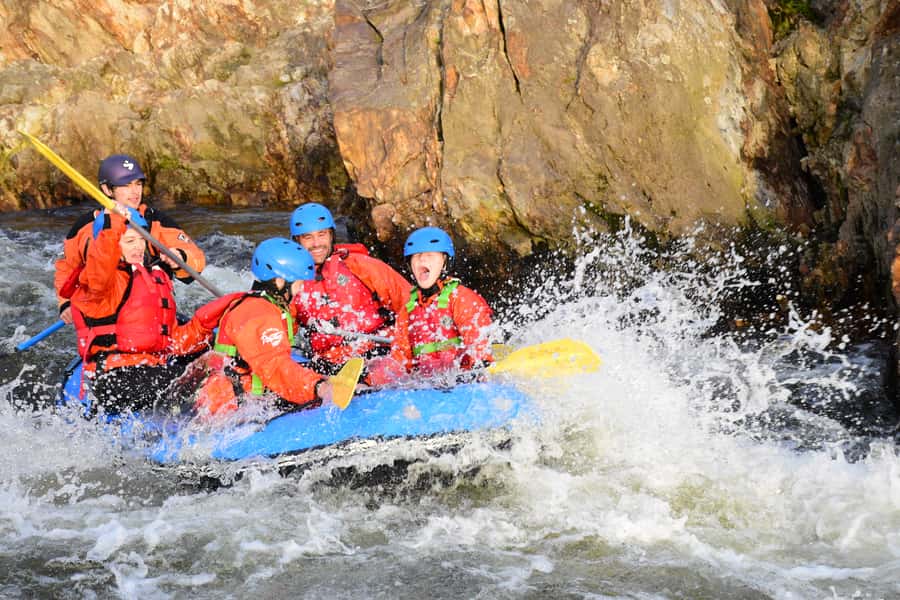 Te Awa Kairangi Grade 2 Scenic Rafting Tour - Rope swing, rock jumps, and the choice to get wet