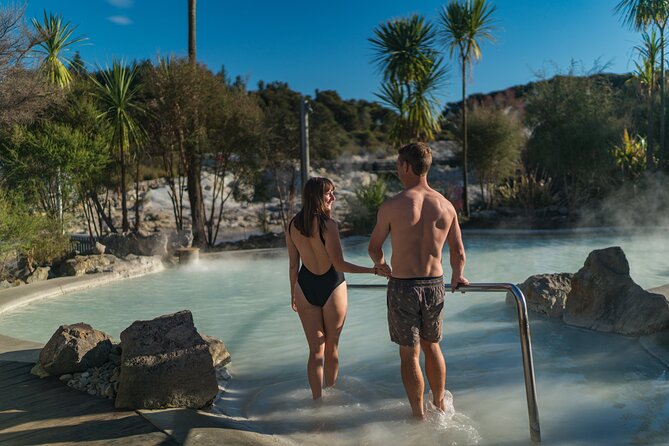 Te Puia & Hells Gate incl. Mud Spa Experience Private Tour - The 6:30 am pickup and journey south