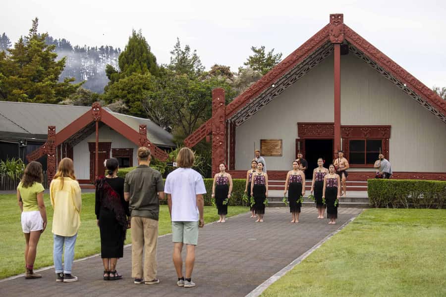Te Puia: Te Pō Evening Hāngī Buffet and Cultural Experience - How authentic does Te Pō feel?