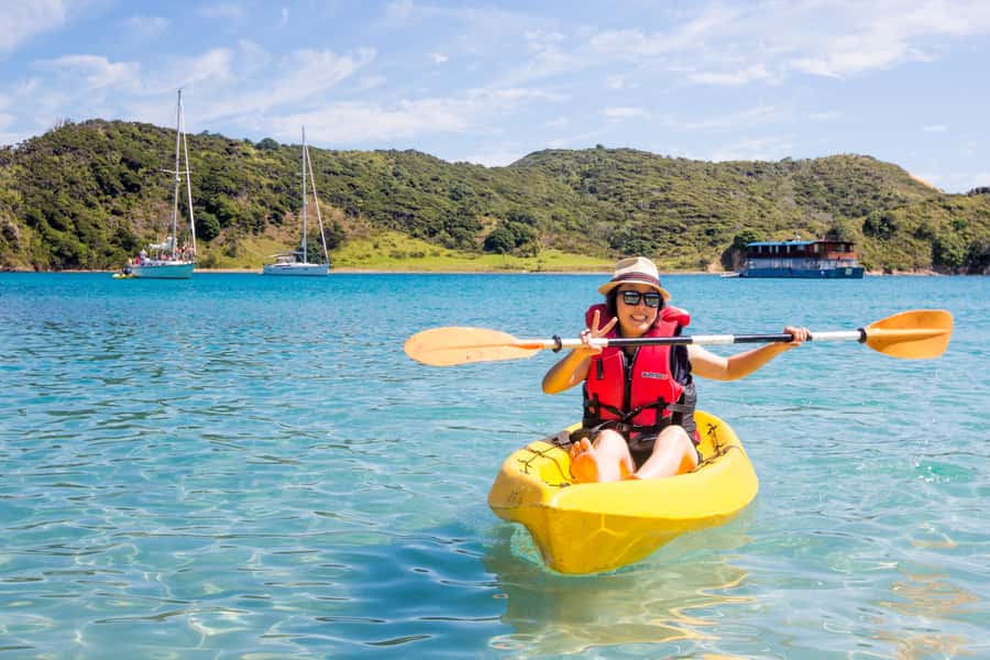 The Rock Adventure Day Cruise - Kayaking along the island shore