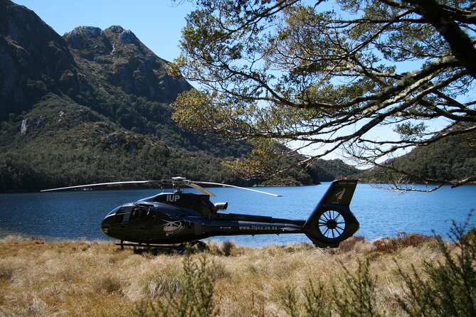 The Ultimate Milford Sound Experience by Helicopter from Queenstown - Four hours from Queenstown to Fiordland
