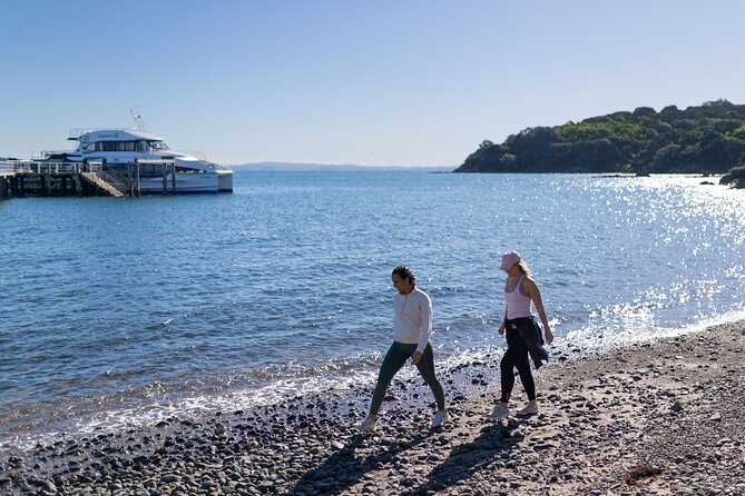 Tiritiri Matangi Island Discovery - from Auckland - New Zealand’s oldest working lighthouse