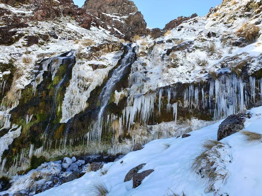 Tongariro Alpine Half Day Guided Group Walk - Why this shorter Tongariro walk makes sense