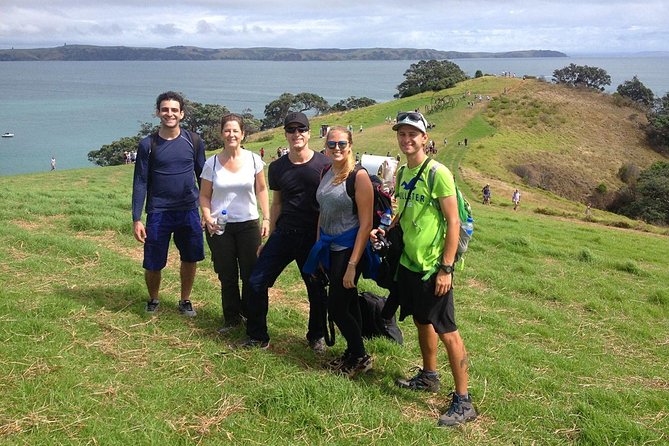 Waiheke Island Double Headland Coastal Walk - Starting at Matiatia with the ferry in view