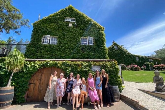 Waiheke Island Wine Tour with Scenic Vineyards & Tastings - Cable Bay and Stonyridge on the four-winery route