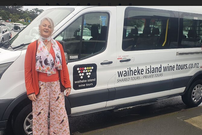 Waiheke island Wine Tours - PREMIUM wine tasting MAX 11 clients ! - The island drive before the wine