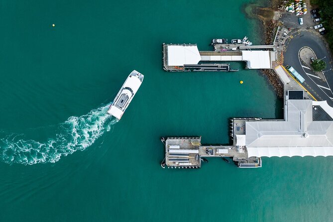 Waiheke Reserve Ferry Service to Waiheke Island - What the crew adds to a short trip