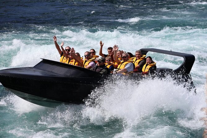 Waikato River Jet Boat Ride from Taupo - What the small boat changes