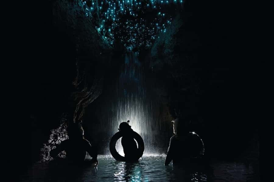 Waitomo Caves Black Abyss Ultimate Caving Experience - Guides who make the hard parts manageable