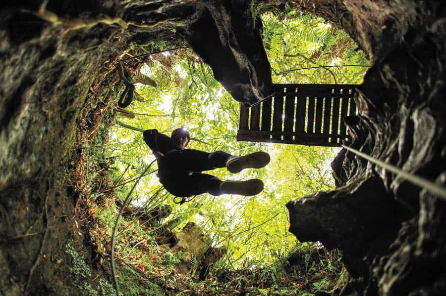 Waitomo Caves Black Abyss Ultimate Caving Experience - Check-in and preparation at the Legendary Black Water Rafting Co.