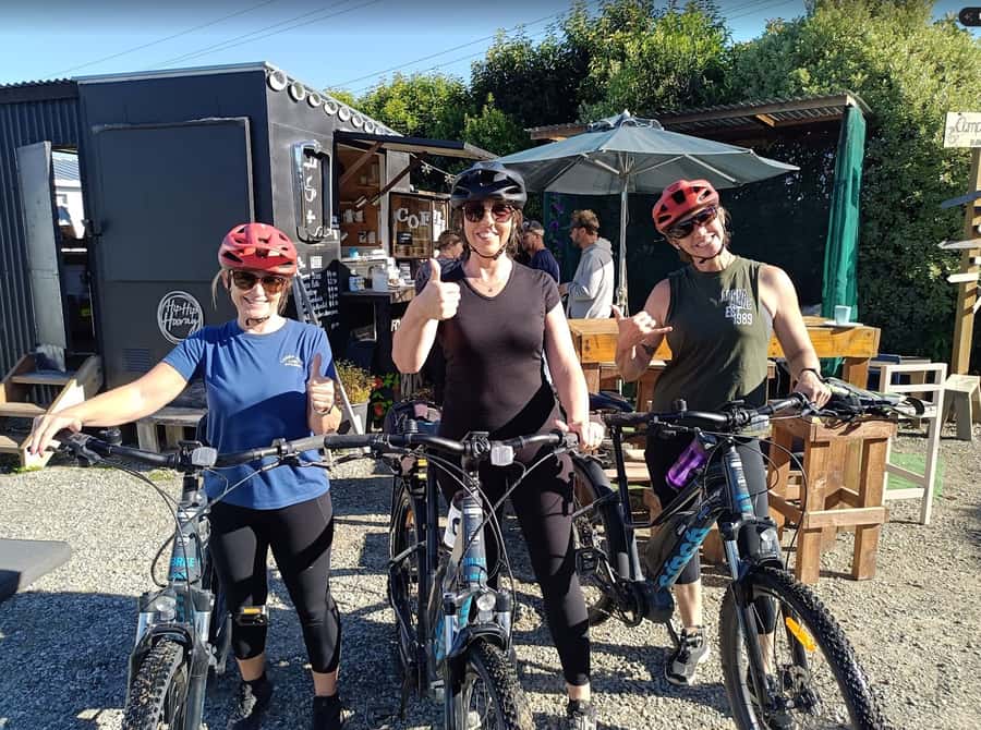 Wānaka And Hāwea: Trail Ride on Bike or E-Bike - The self-guided format: freedom with a small catch