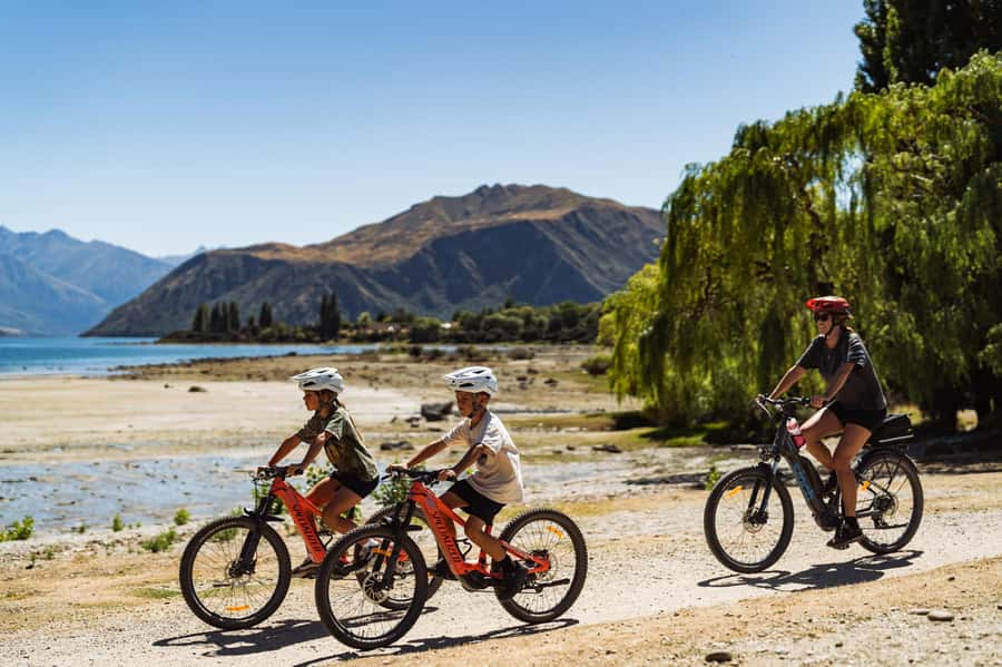 Wānaka: Gladstone Track and Wanaka Trails on Bike or eBike - Gladstone Track and Wānaka Trails at a Glance