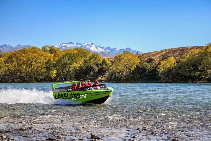 Wanaka: Jet Boat Ride on Clutha River - What the Clutha River ride feels like