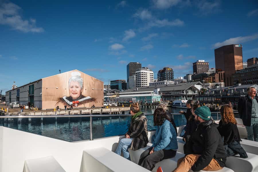 Wellington: Commentated Harbour Explorer tour - A 90-minute tour of Te Whanganui-a-Tara
