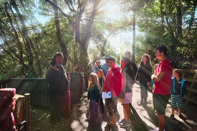 Whaka Trails and Maori Village Combo Tour - Why geothermal life makes this Rotorua tour different